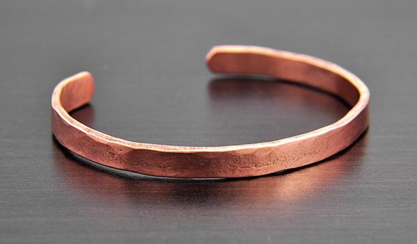 bracelet cuivre femme bienfaits
